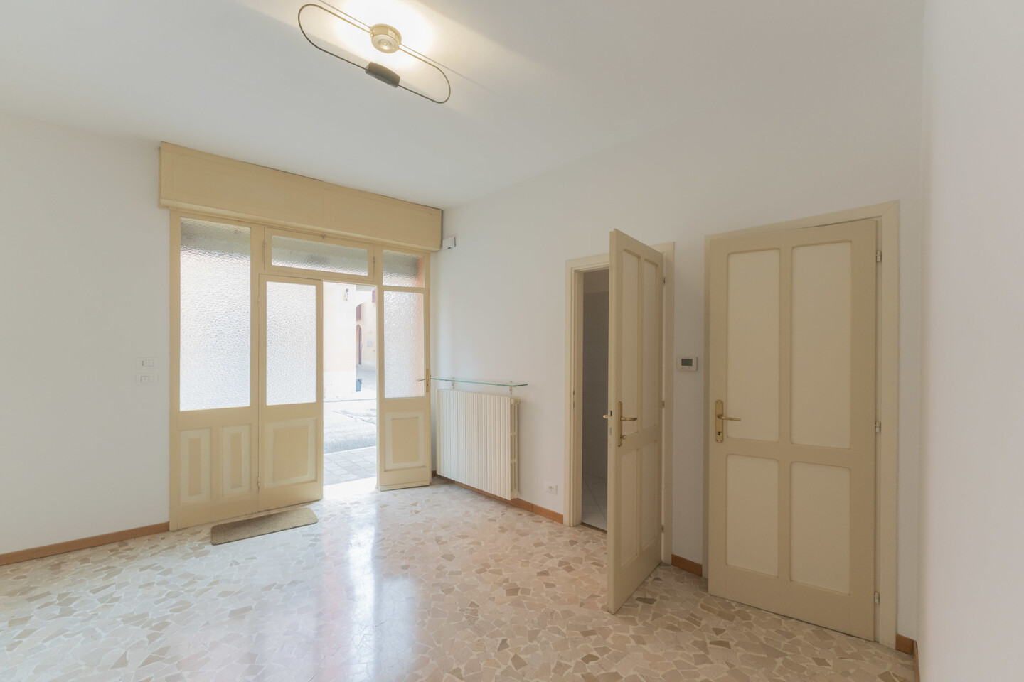 Ufficio / Negozio in affitto a San Pietro in Casale