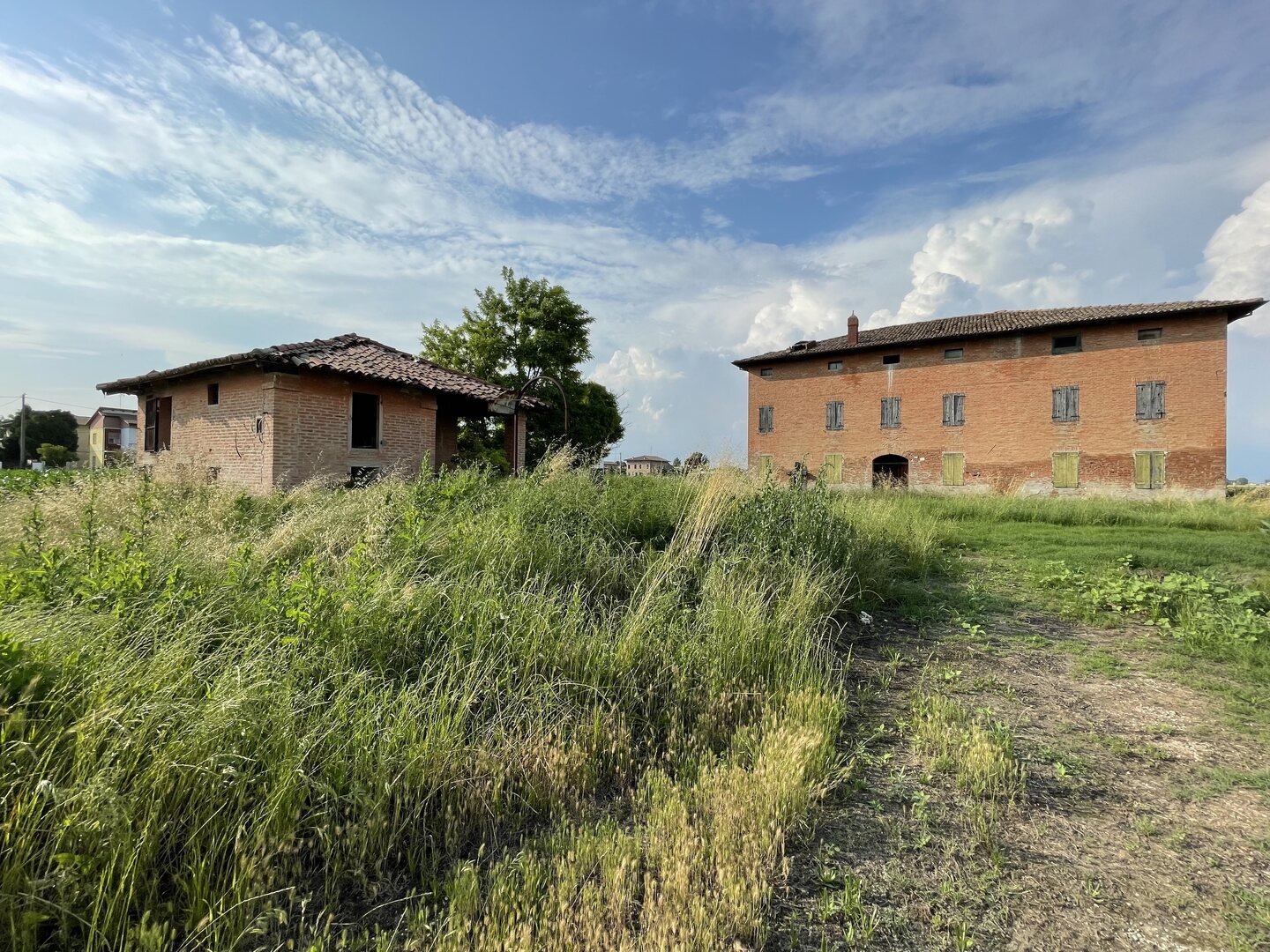 Cascina – Corte Colonica in Vendita a Cento Dodici Morelli