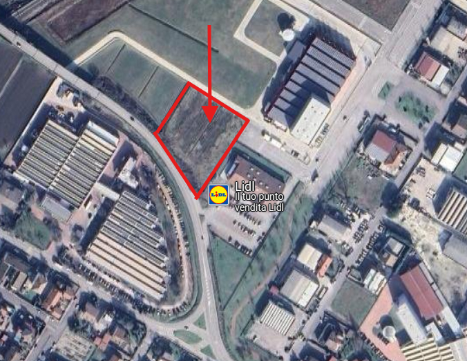 Terreno Destinazione Commerciale in Vendita a Poggio Renatico