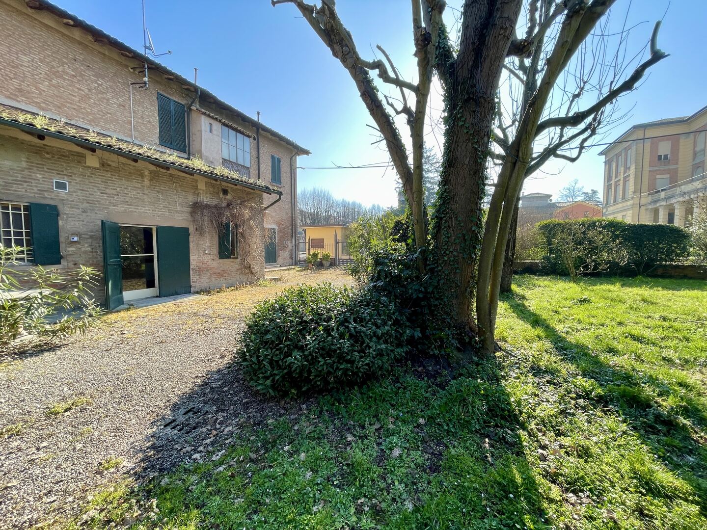 Porzione di bifamiliare in vendita a Mezzolara