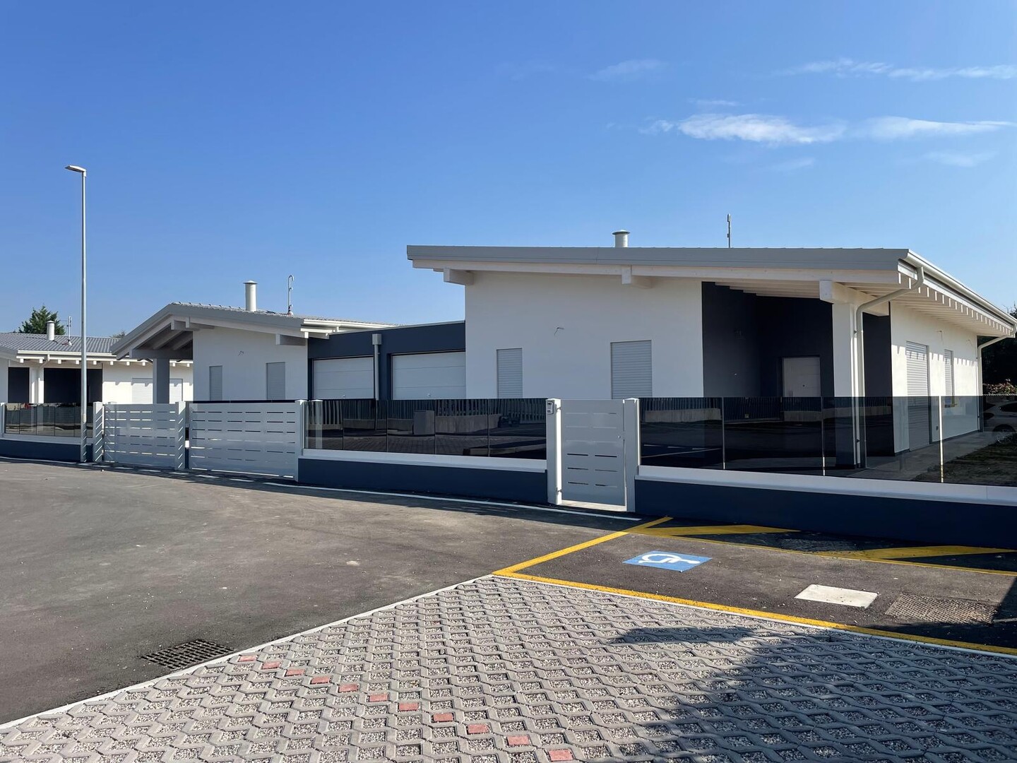 Porzione di Bifamiliare con giardino e garage in Vendita a Galliera