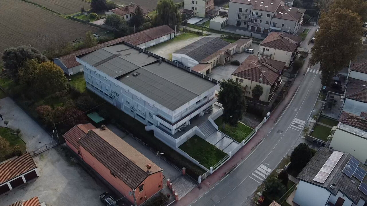 in vendita a Ferrara