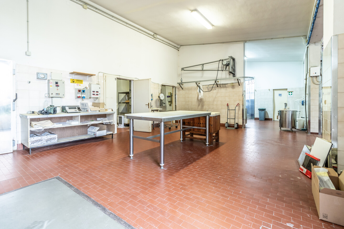 Capannone in vendita a Castel Bolognese