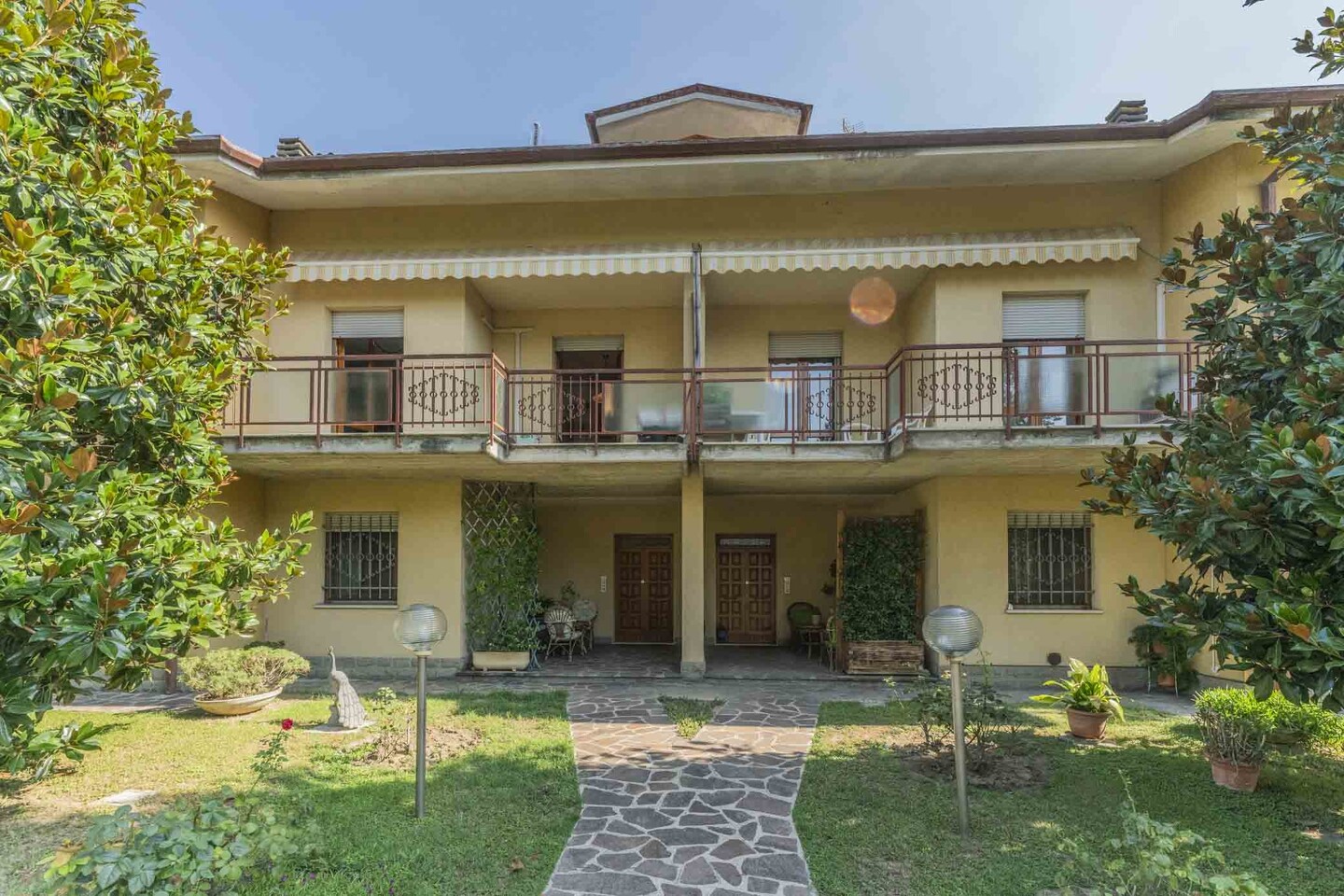 Villa Quadrifamiliare in vendita a Castello D’Argile