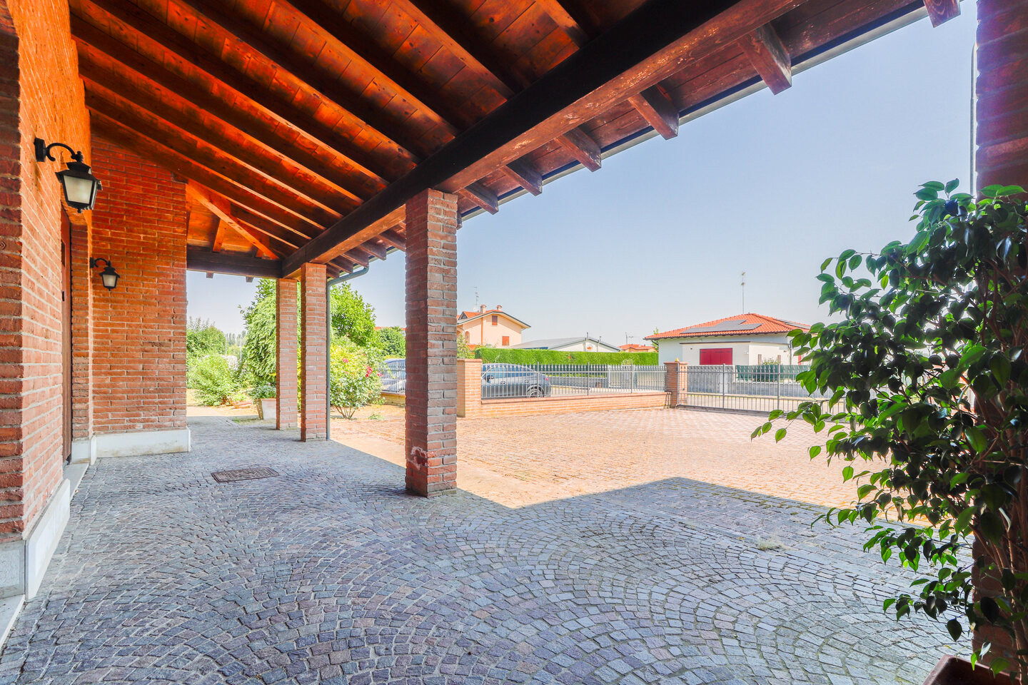 Porzione di bifamiliare in vendita a Cento