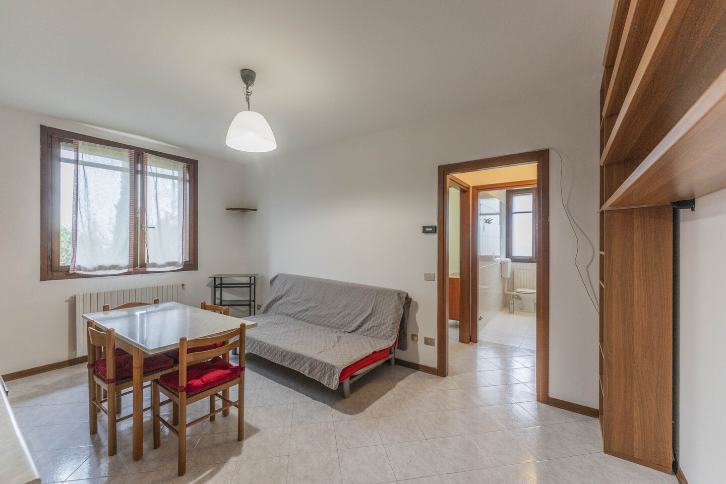 Appartamento bilocale in vendita a San Benedetto con doppia autorimessa