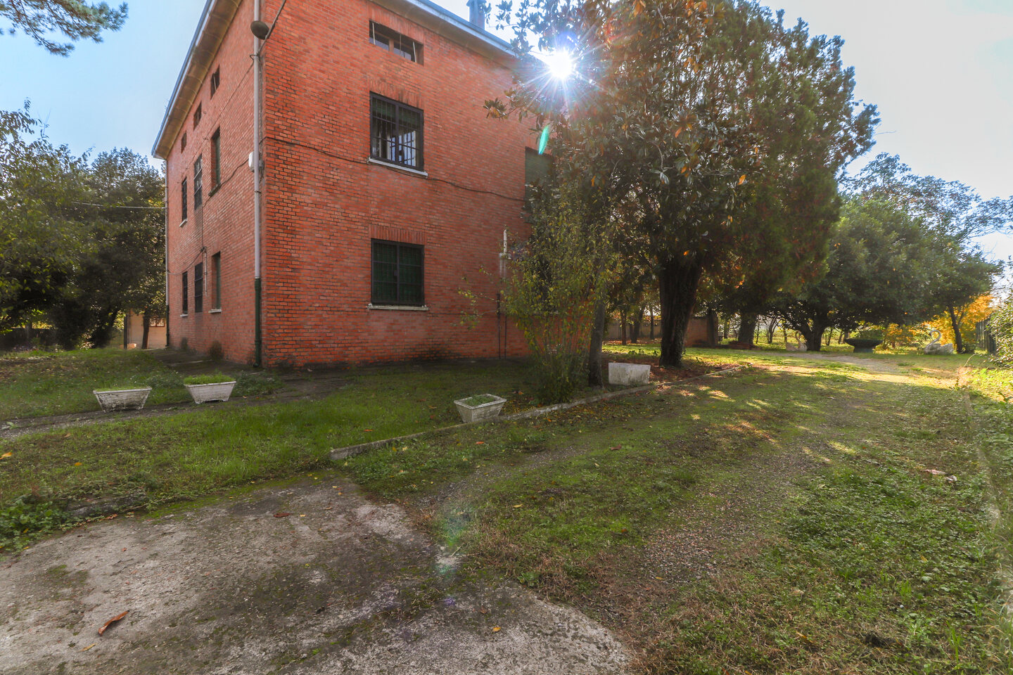Villa indipendente in vendita a Calderara di Reno