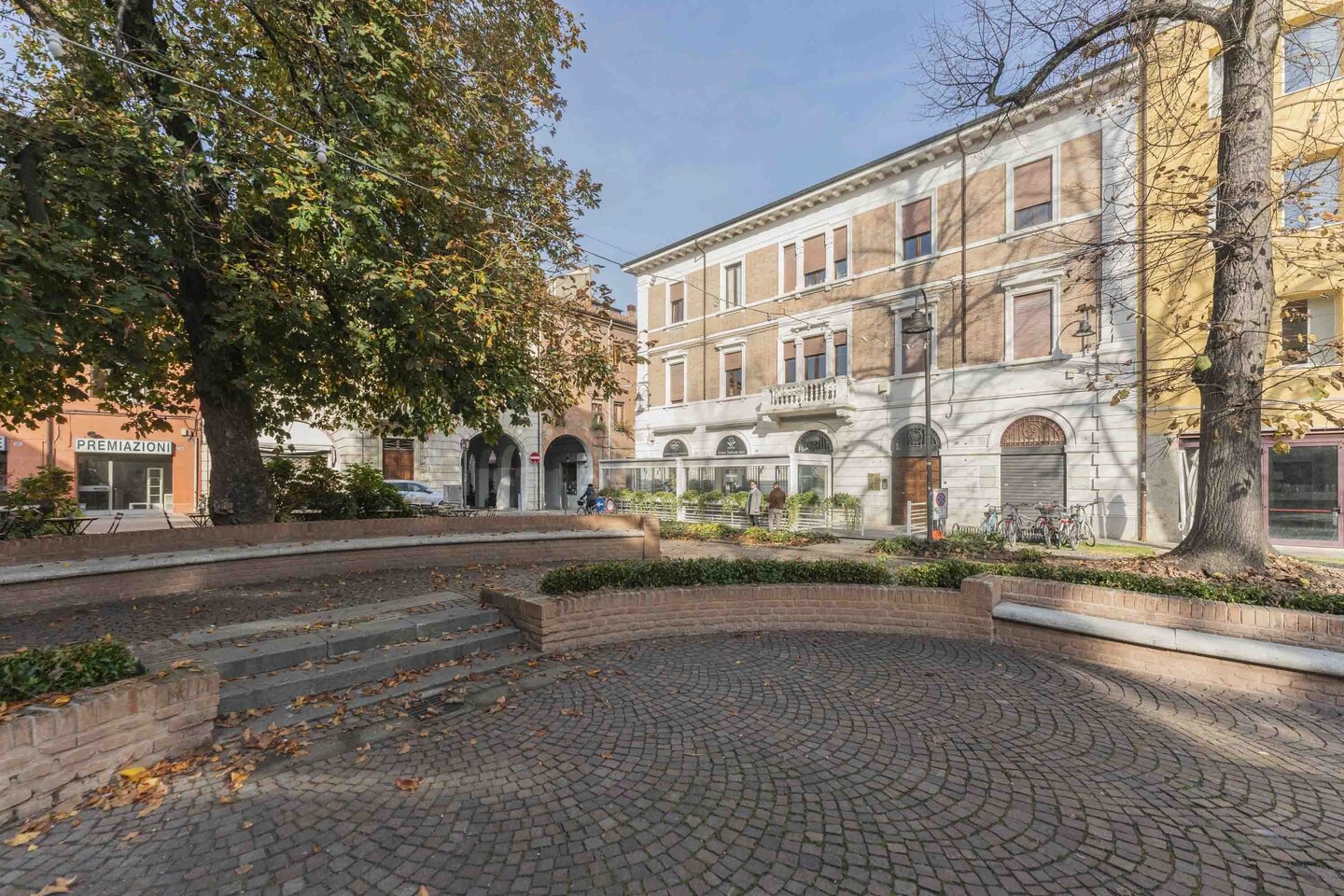 Negozio in affitto nel centro di Ferrara