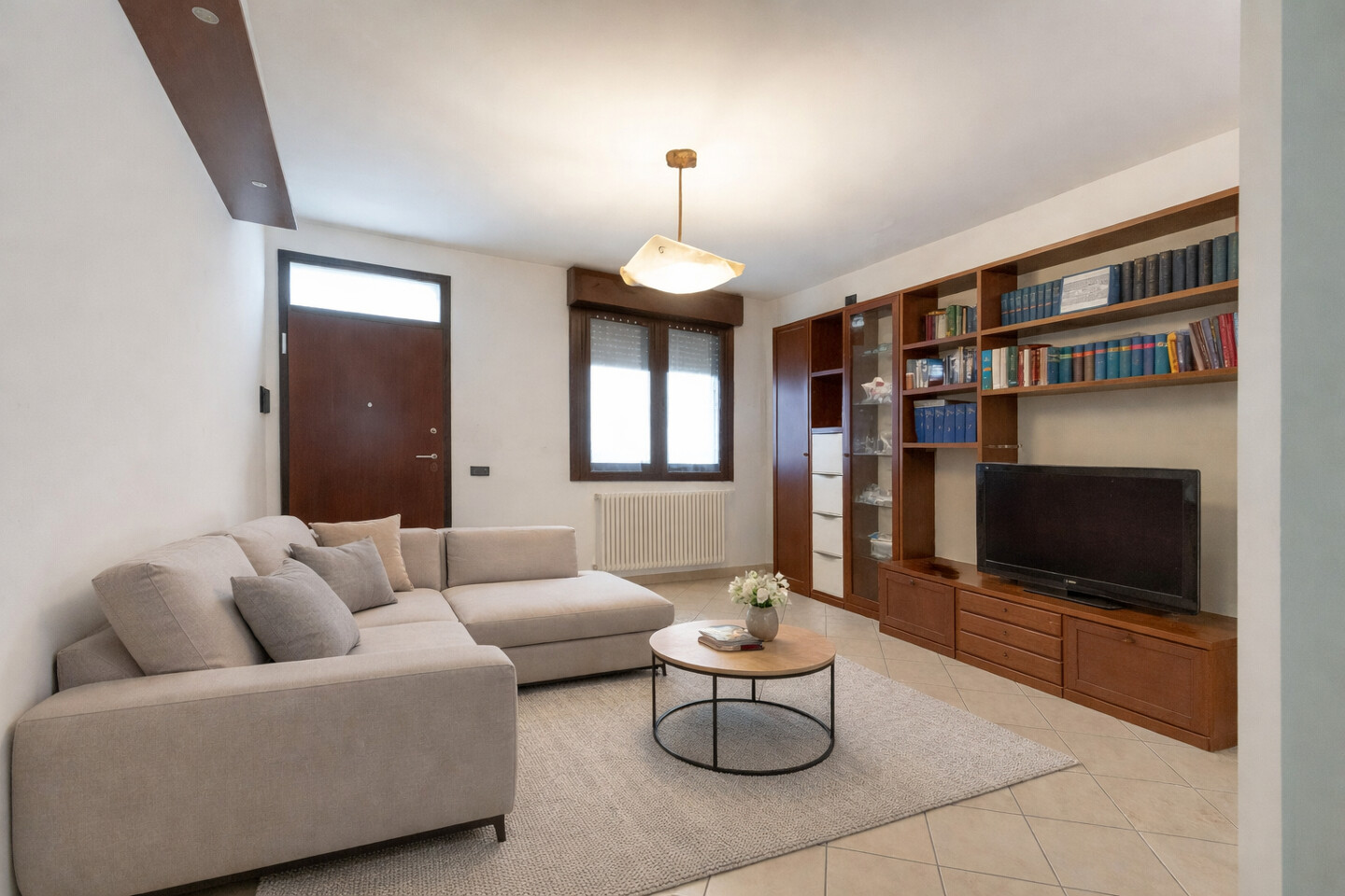 Villetta a schiera con ingresso indipendente, garage, giardino privato in vendita a Pegola