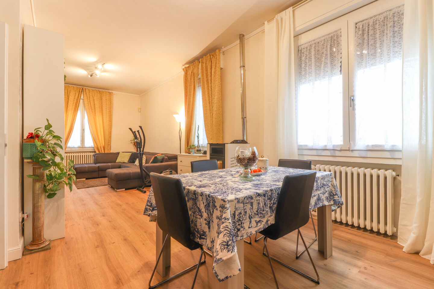 Villa indipendente con giardino in vendita a San Matteo della Decima