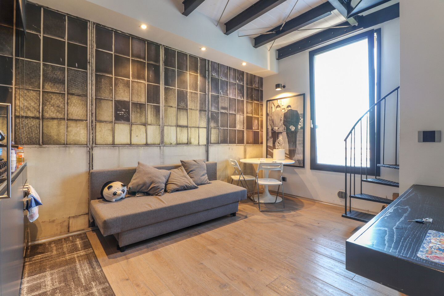 Bilocale su due livelli in locazione a Bologna