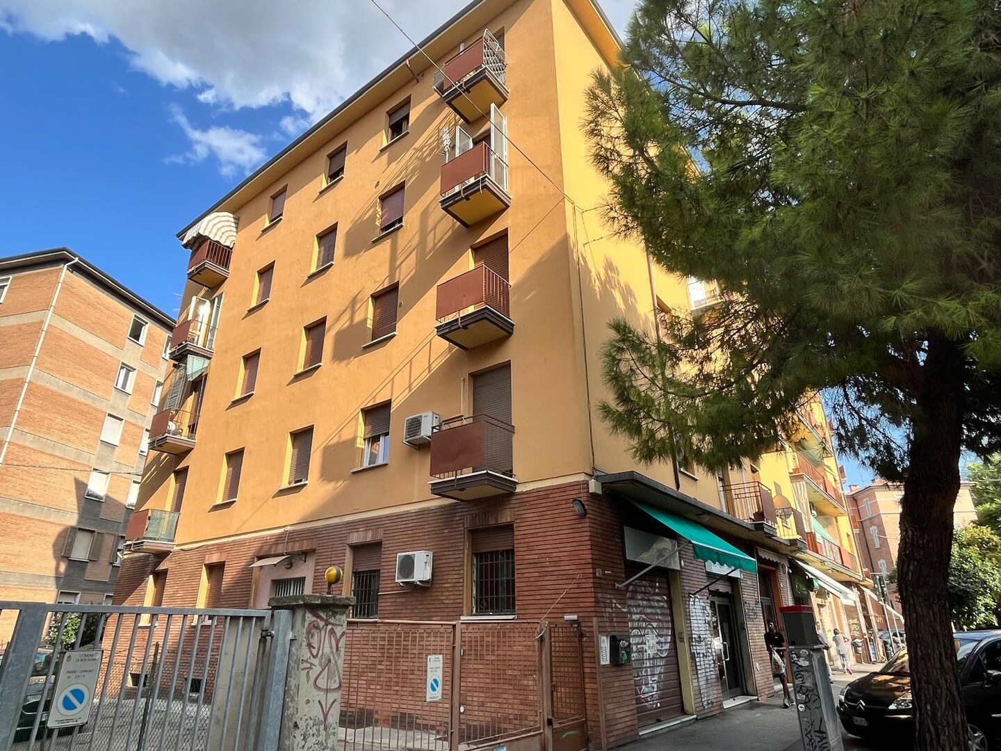Appartamento in vendita a Bologna