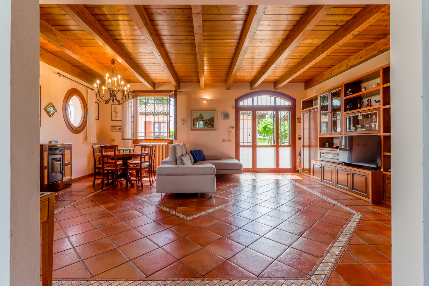 Villa Bifamiliare in Vendita a Granarolo dell’Emilia