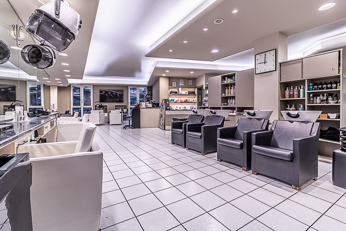 Negozio – Locale Commerciale in vendita a Imola