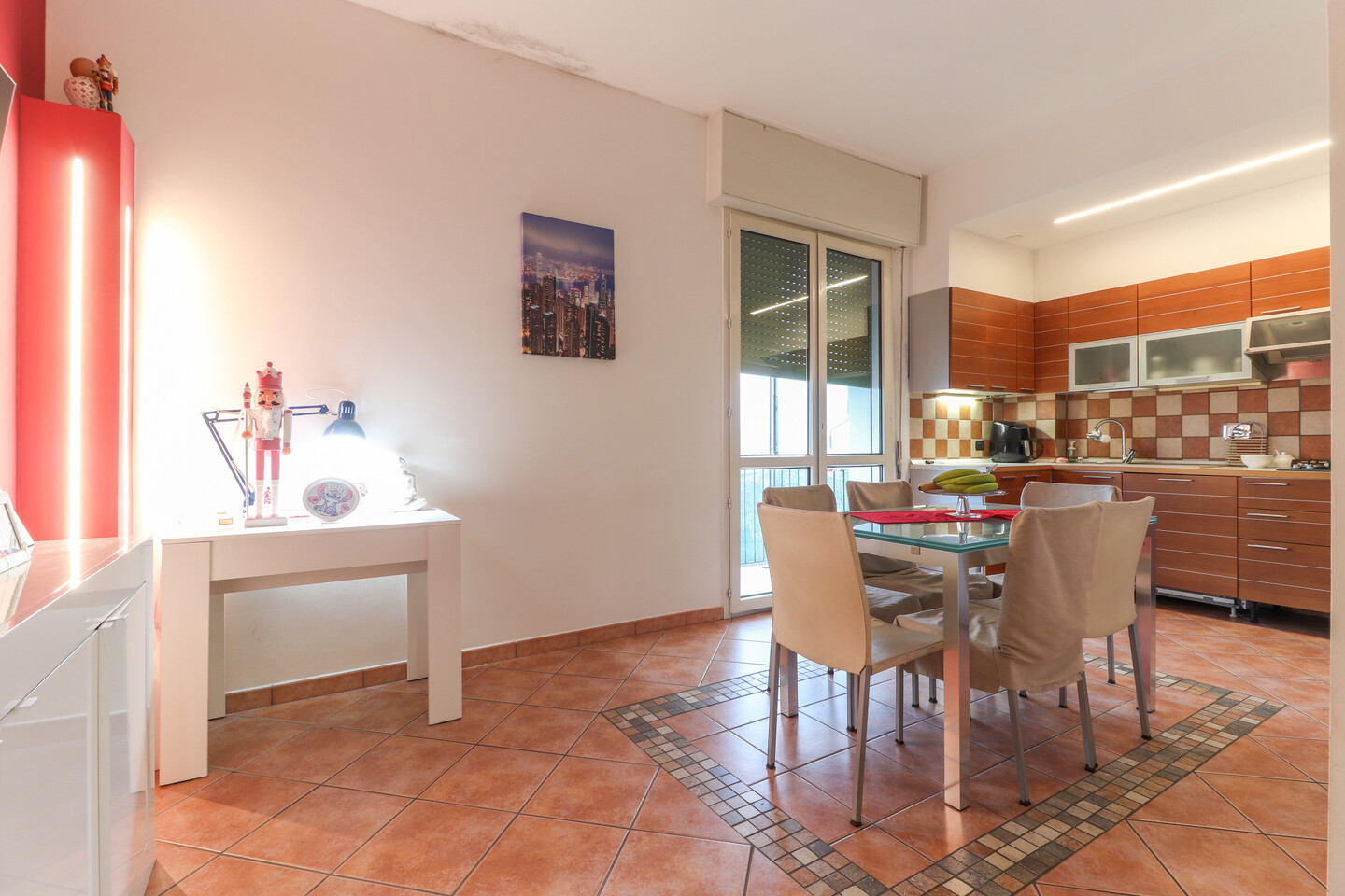 Appartamento trilocale con garage in vendita a Casalecchio di Reno