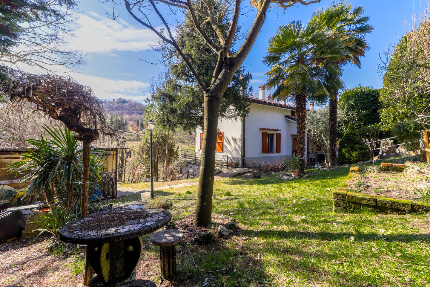 Villa indipendente in vendita a Calderino