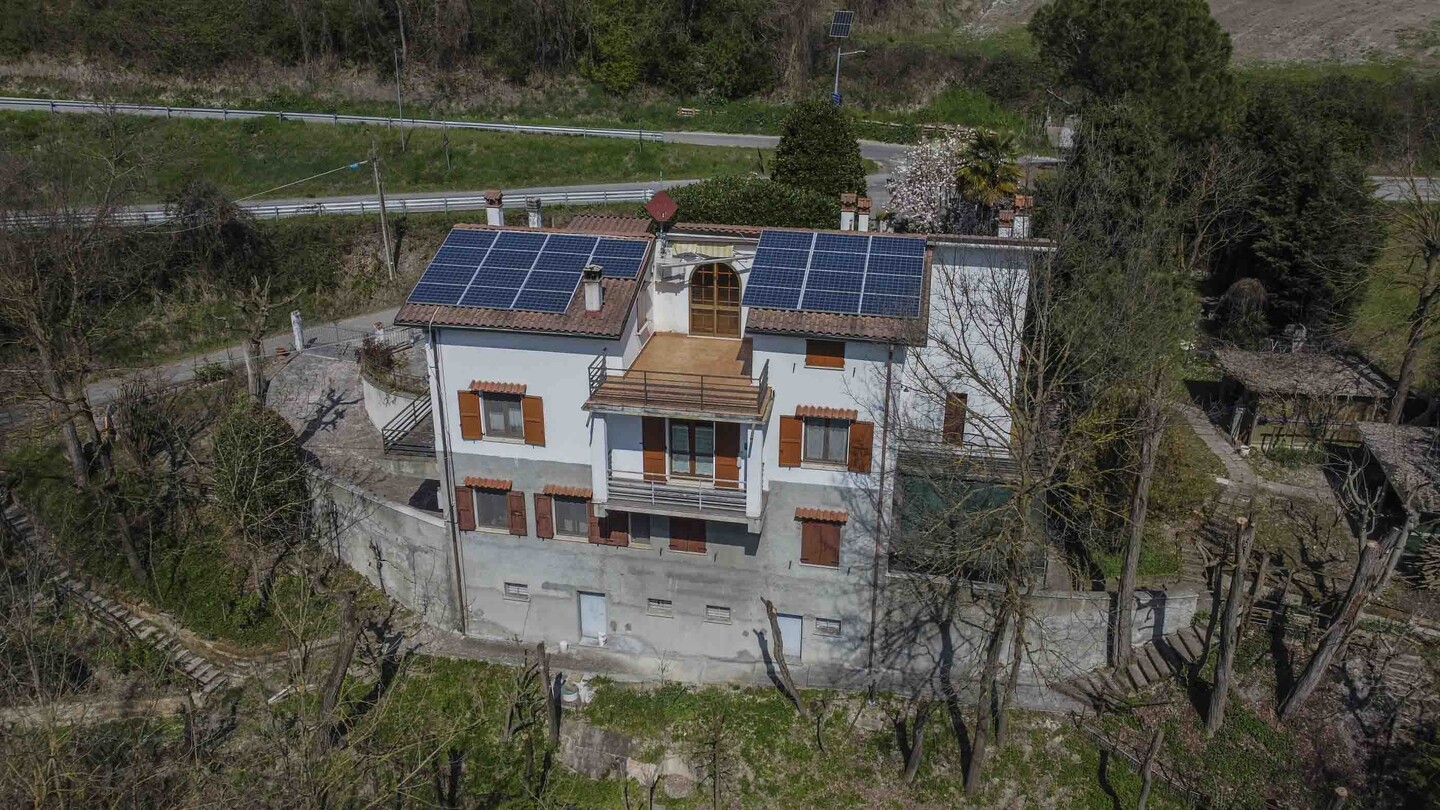 Villa indipendente in vendita a Calderino