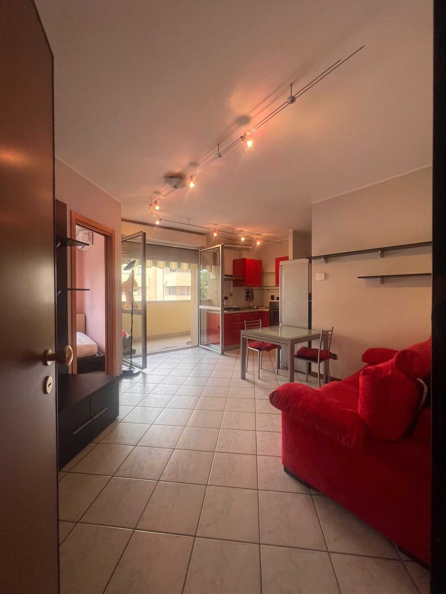 Bilocale con terrazza in locazione a Bologna