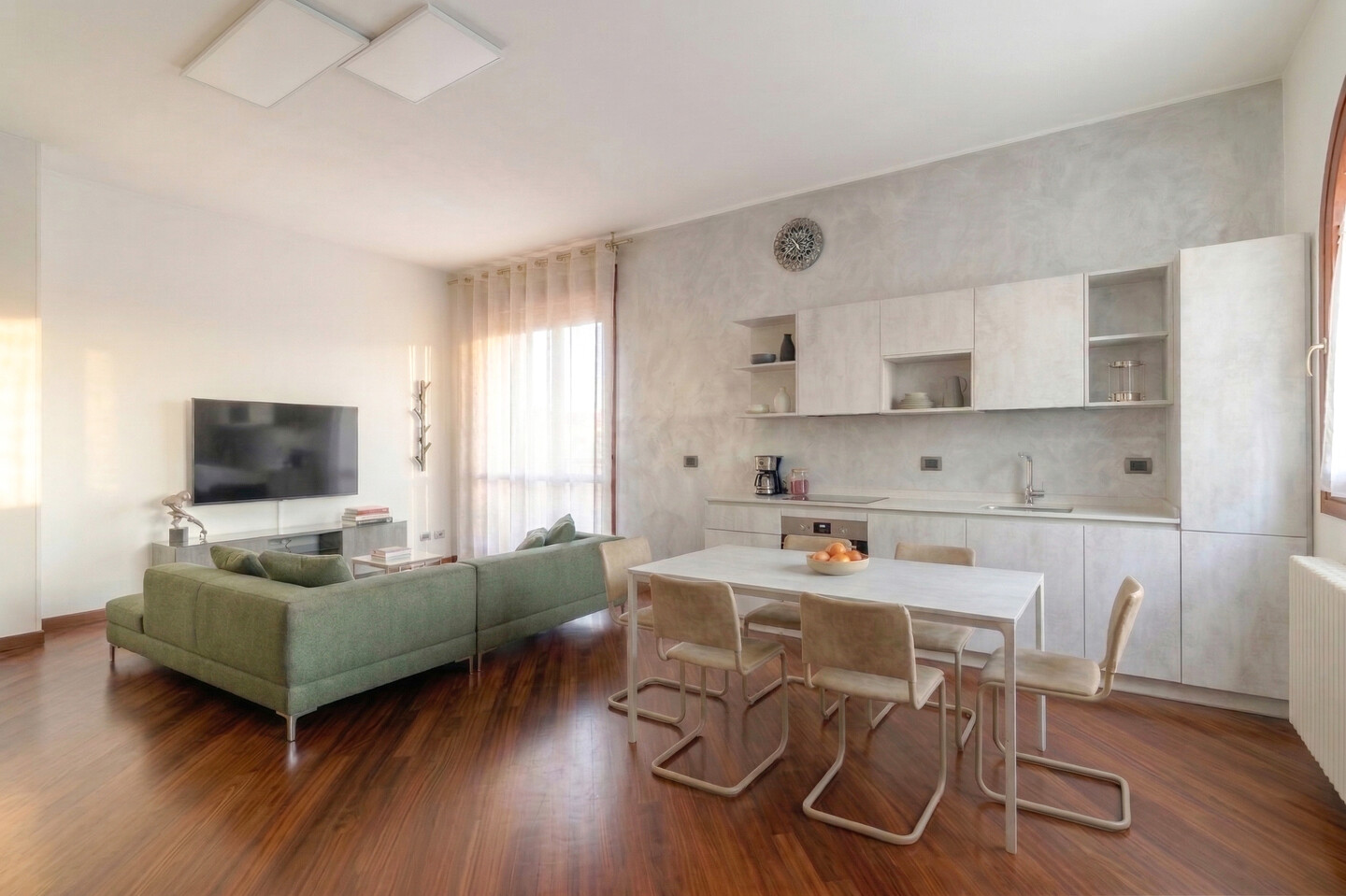 Villetta a schiera con giardino privato in vendita a Calderino