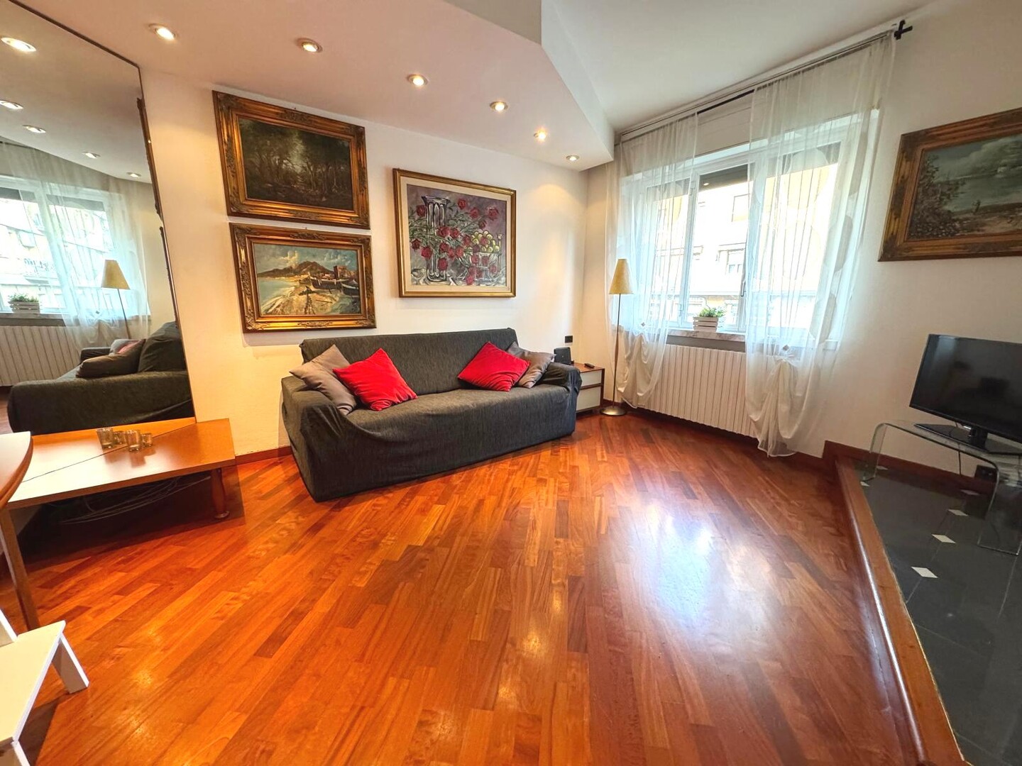 Bologna -San Donato: Va Galeotti: 2 camere +posto auto cond.