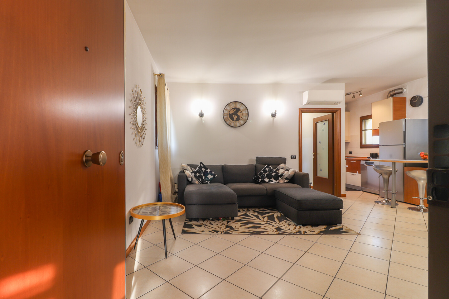 Granarolo: 2 camere + posto auto