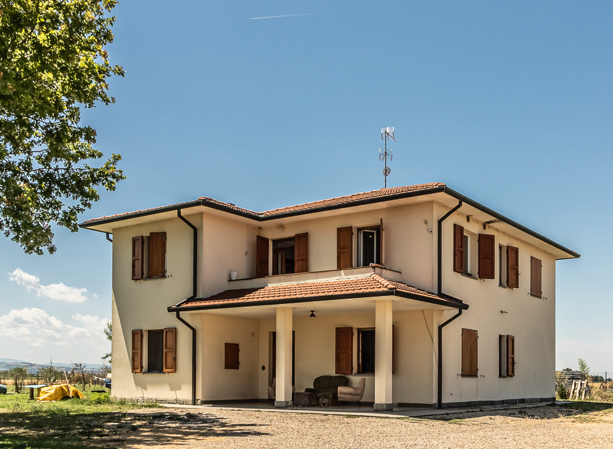 Villa o Villetta in vendita a Imola