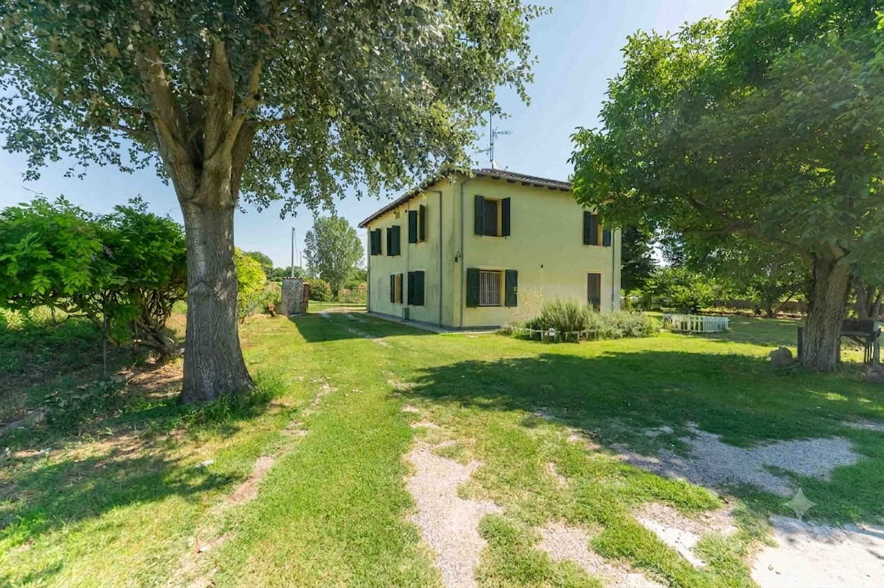 Villa  in vendita a Castello D’Argile