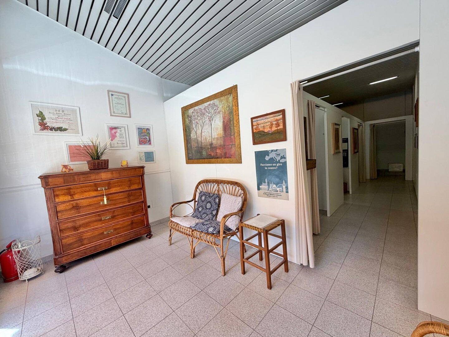 Negozio – Locale Commerciale in vendita a Bologna