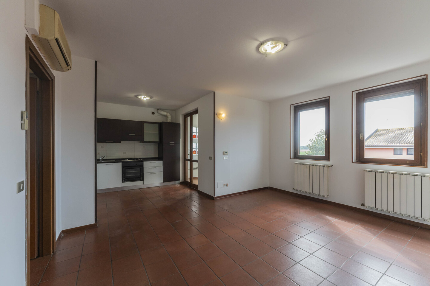 Appartamento con garage in vendita a Maccaretolo